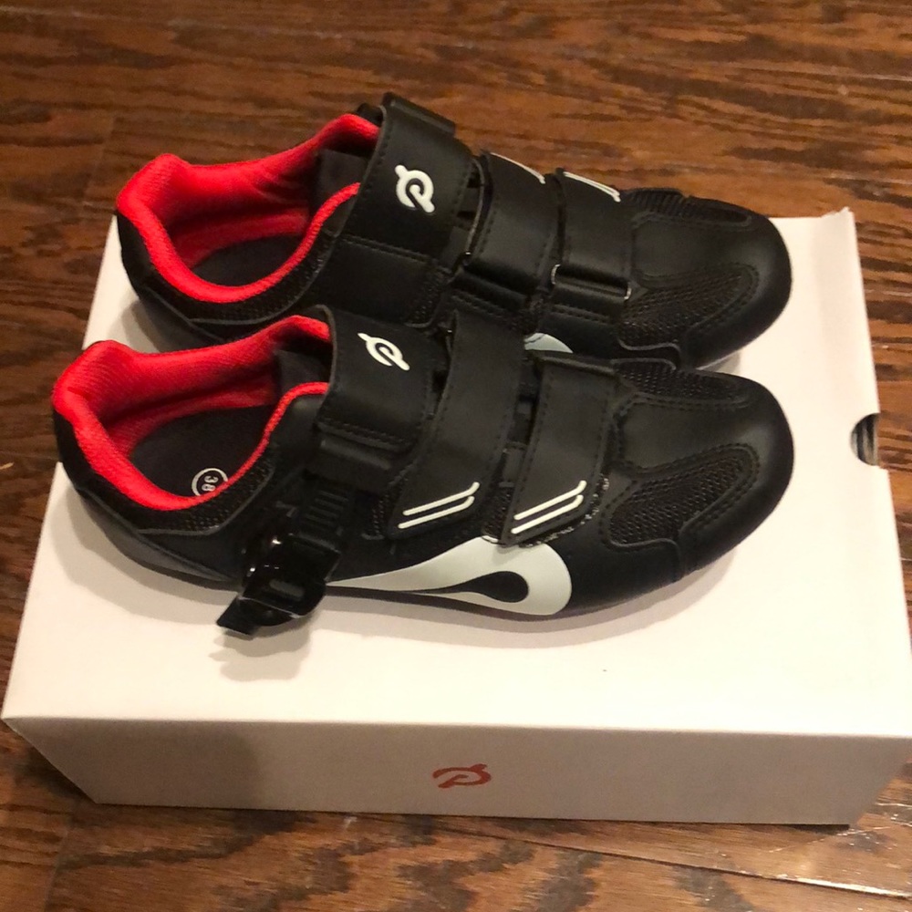 Peloton cycling shoes